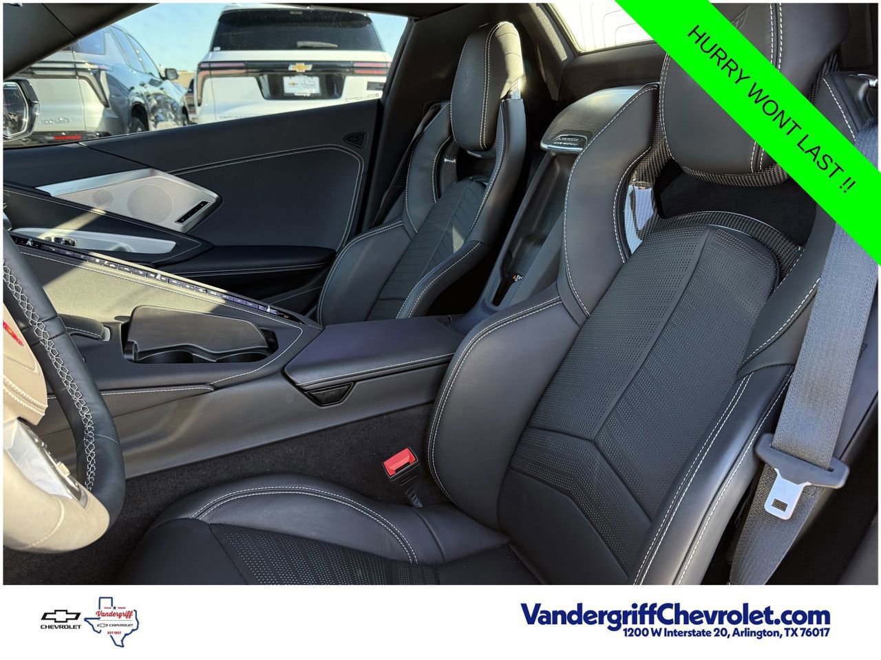 Used 2025 Chevrolet Corvette Stingray Preferred Conv w/ Z51 Performance Package RWD image 21