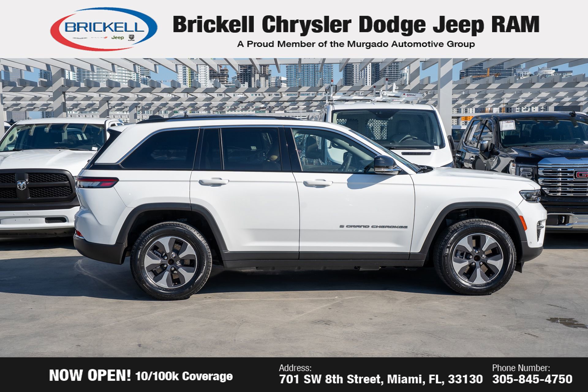 Used 2022 Jeep Grand Cherokee Limited 4xe w/ Luxury Tech Group II image 4