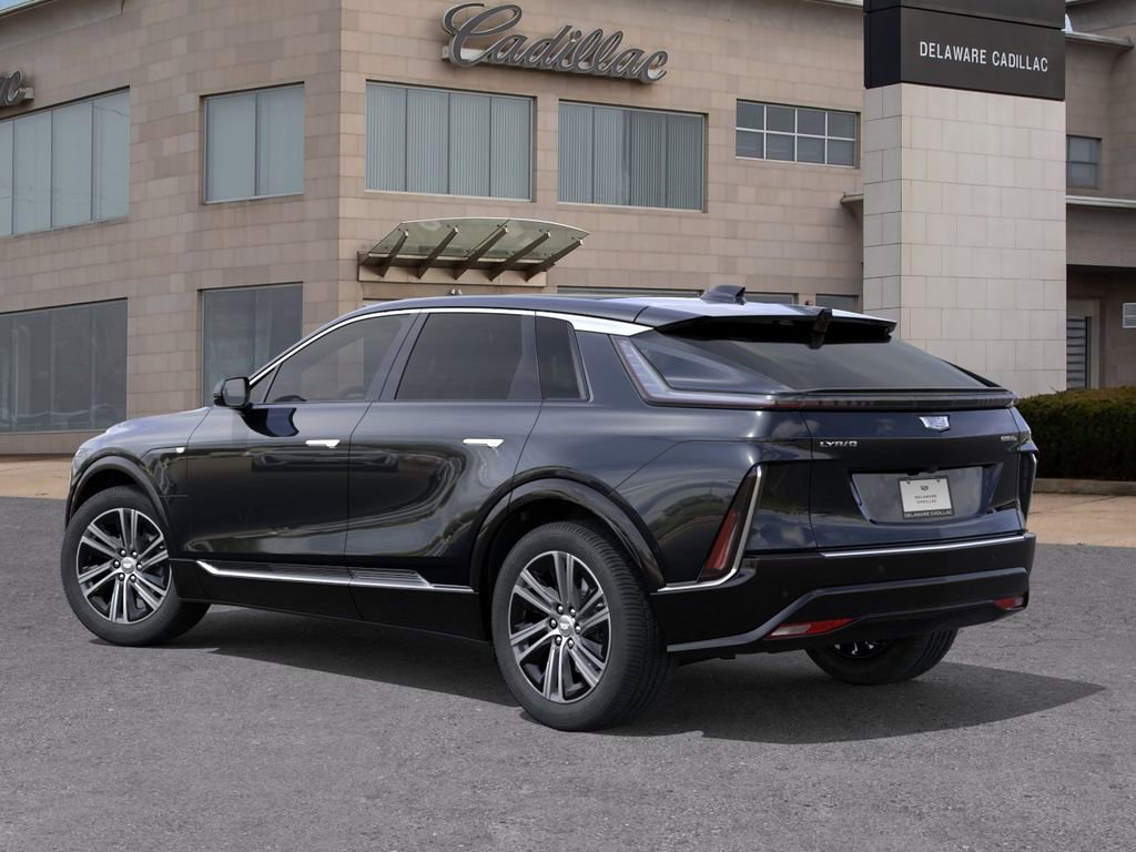 New 2025 Cadillac Lyriq Luxury AWD/4WD image 3