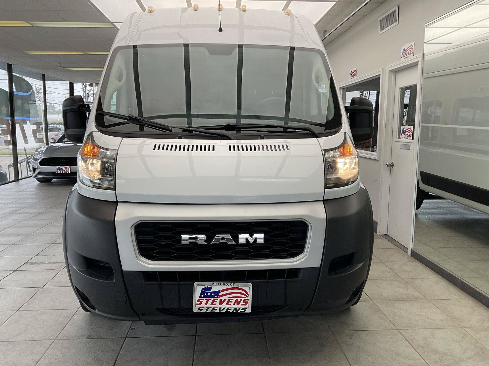 Used 2021 RAM ProMaster 1500 w/ Convenience Group FWD image 2