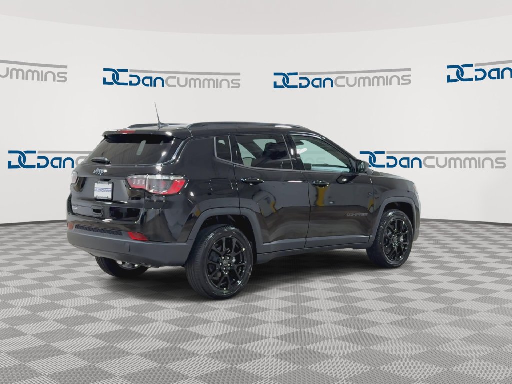 New 2026 Jeep Compass Latitude AWD/4WD image 8