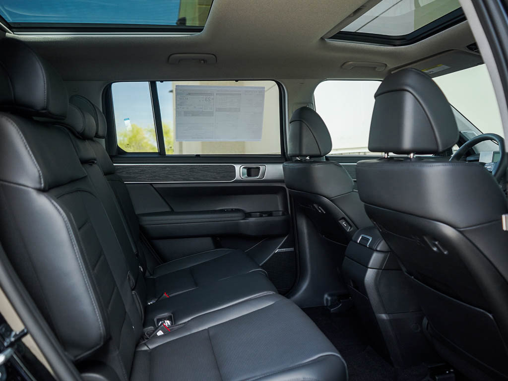 New 2026 Hyundai Santa Fe Limited AWD/4WD image 13
