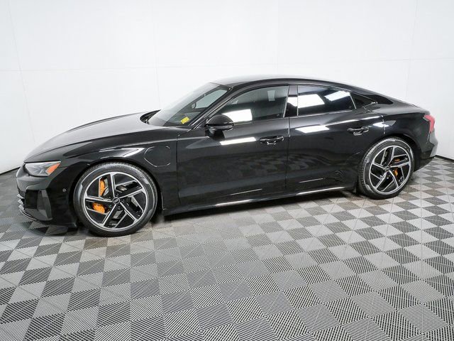 Used 2024 Audi RS e-tron GT image 31