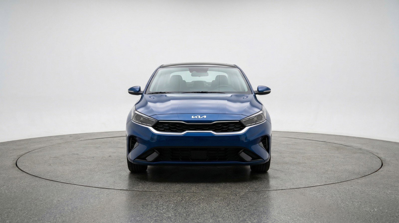 Used 2025 Kia K4 FWD image 2