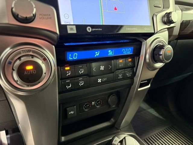 Used 2023 Toyota 4Runner Limited AWD/4WD image 21