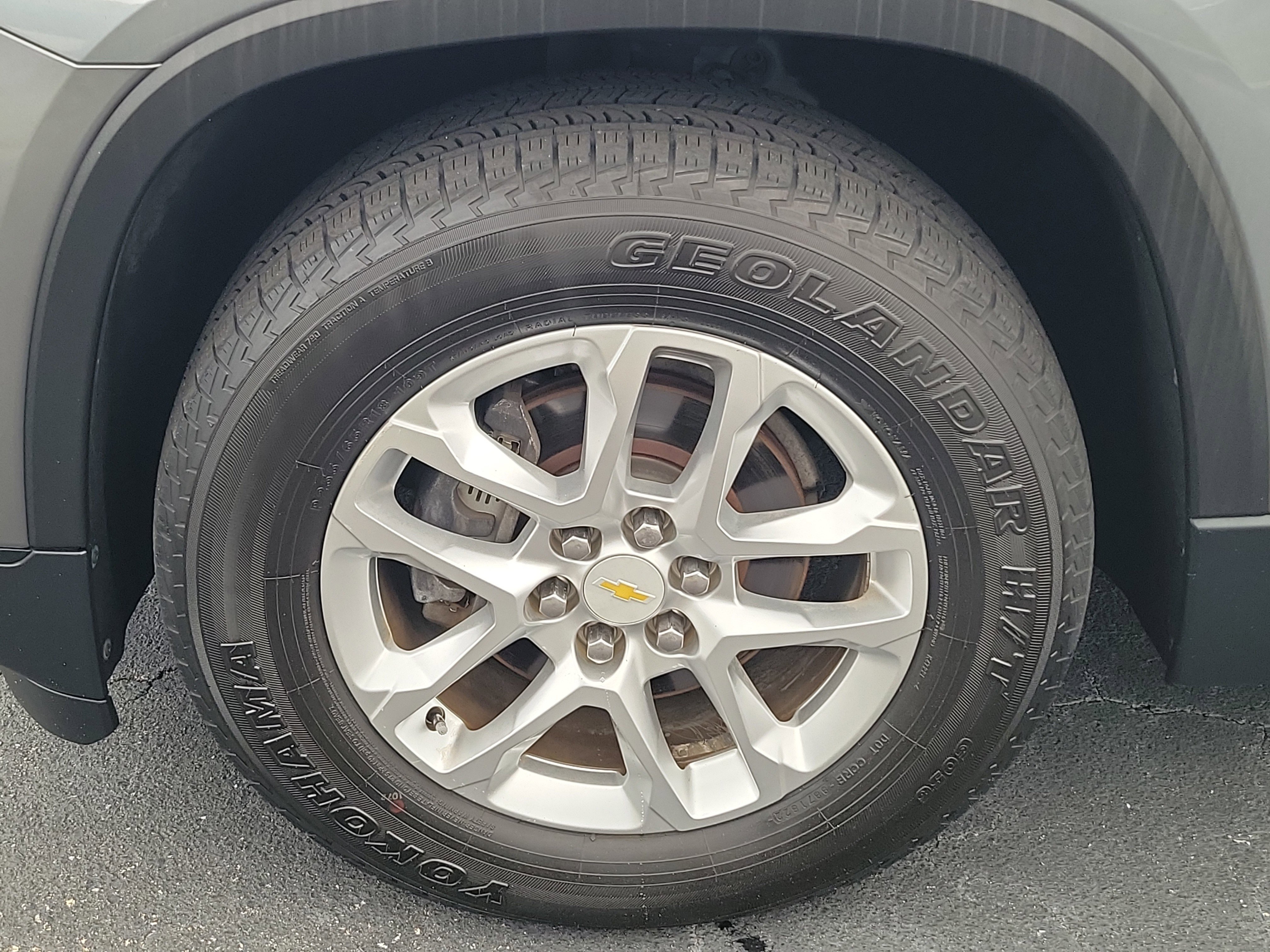 Used 2019 Chevrolet Traverse LS FWD image 7