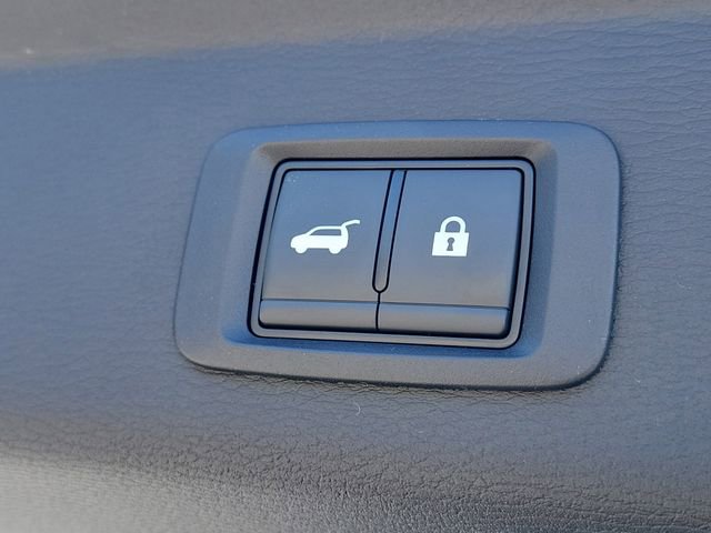New 2026 Mitsubishi Outlander SE image 12