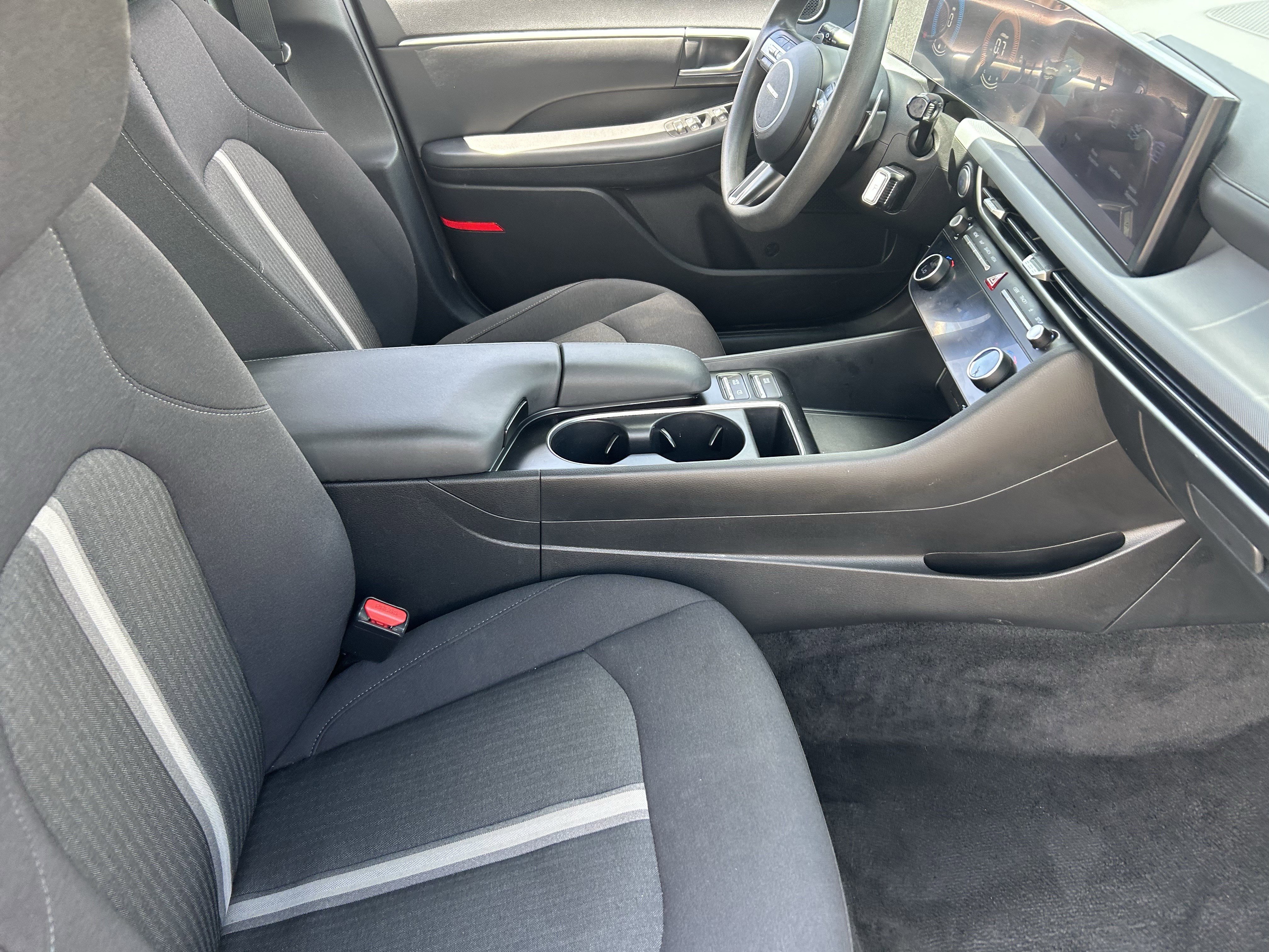 Certified 2024 Hyundai Sonata SEL FWD image 11