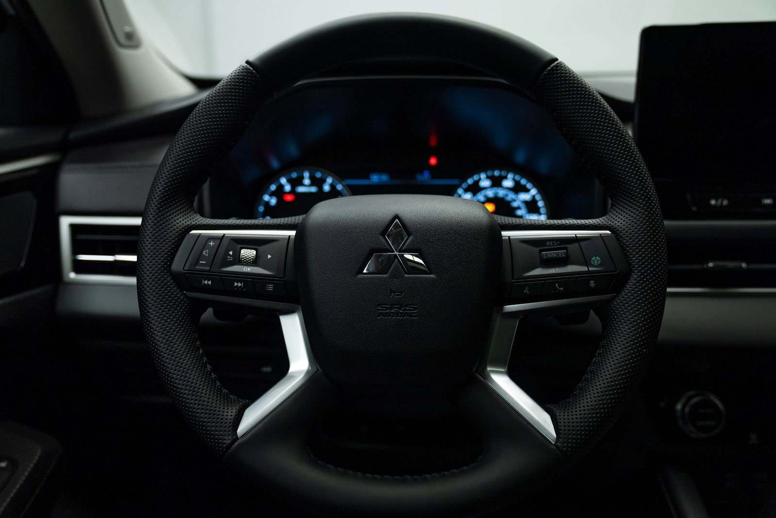 New 2026 Mitsubishi Outlander Trail Edition image 18