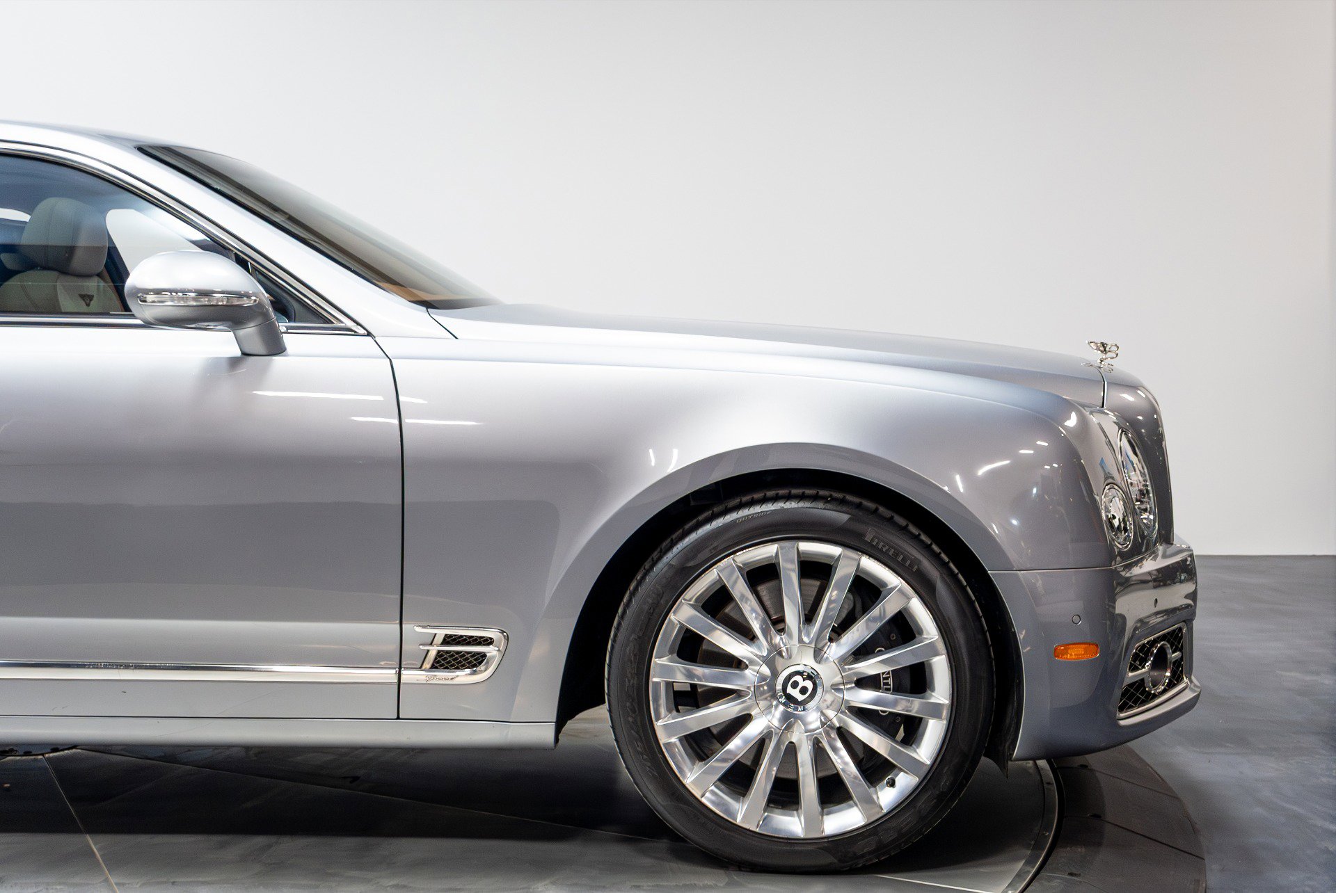 Used 2017 Bentley Mulsanne Speed image 21