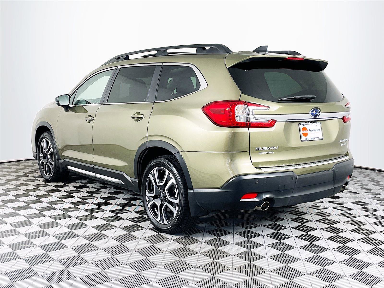 Certified 2025 Subaru Ascent Limited image 6