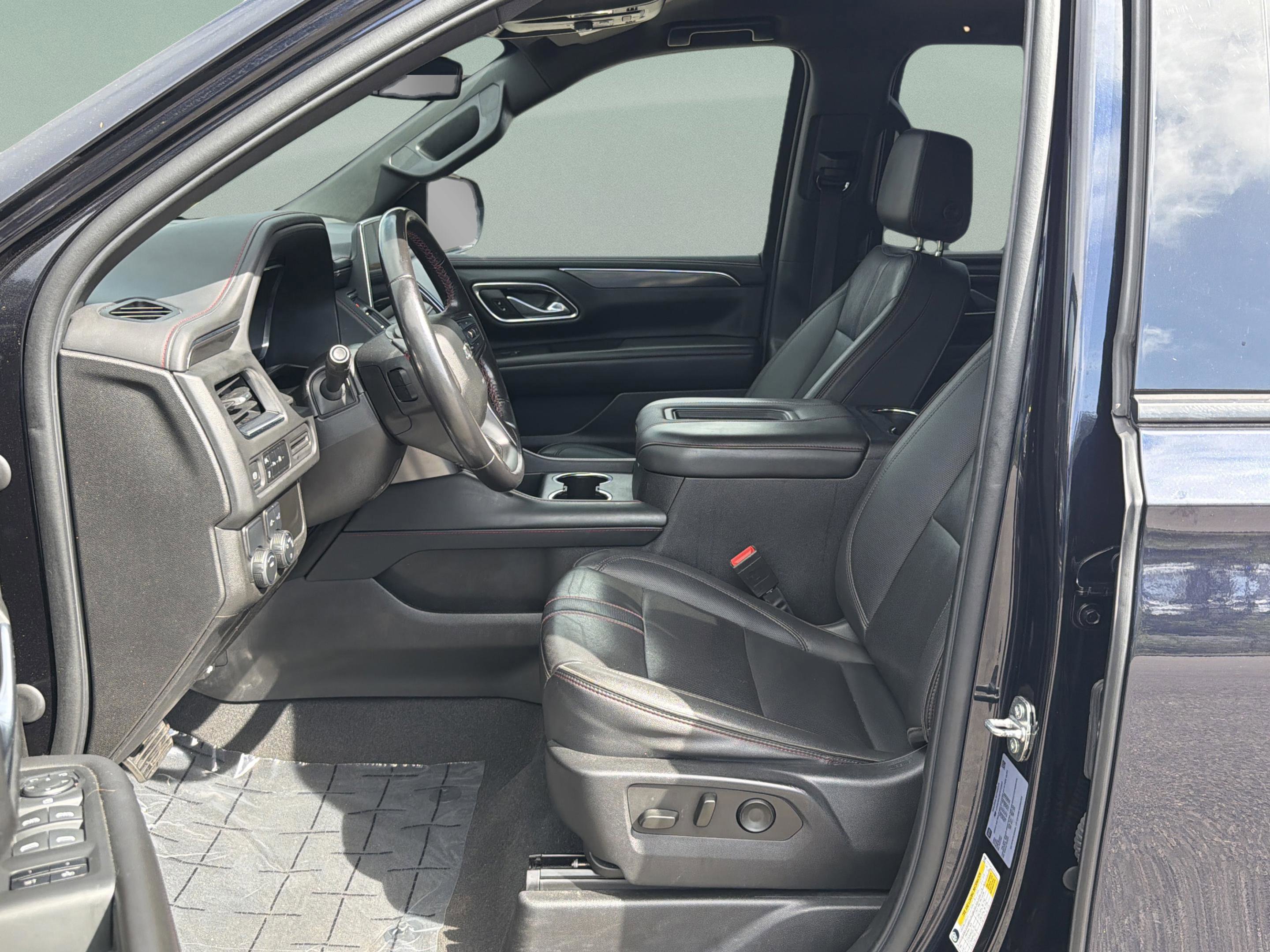 Used 2023 Chevrolet Suburban RST image 19