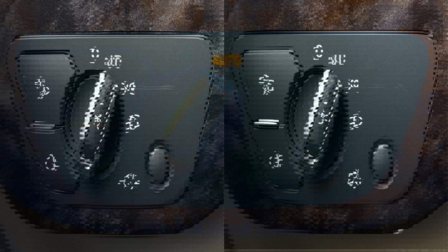 Used 2019 Audi Q7 3.0T Premium w/ Cold Weather Package image 39