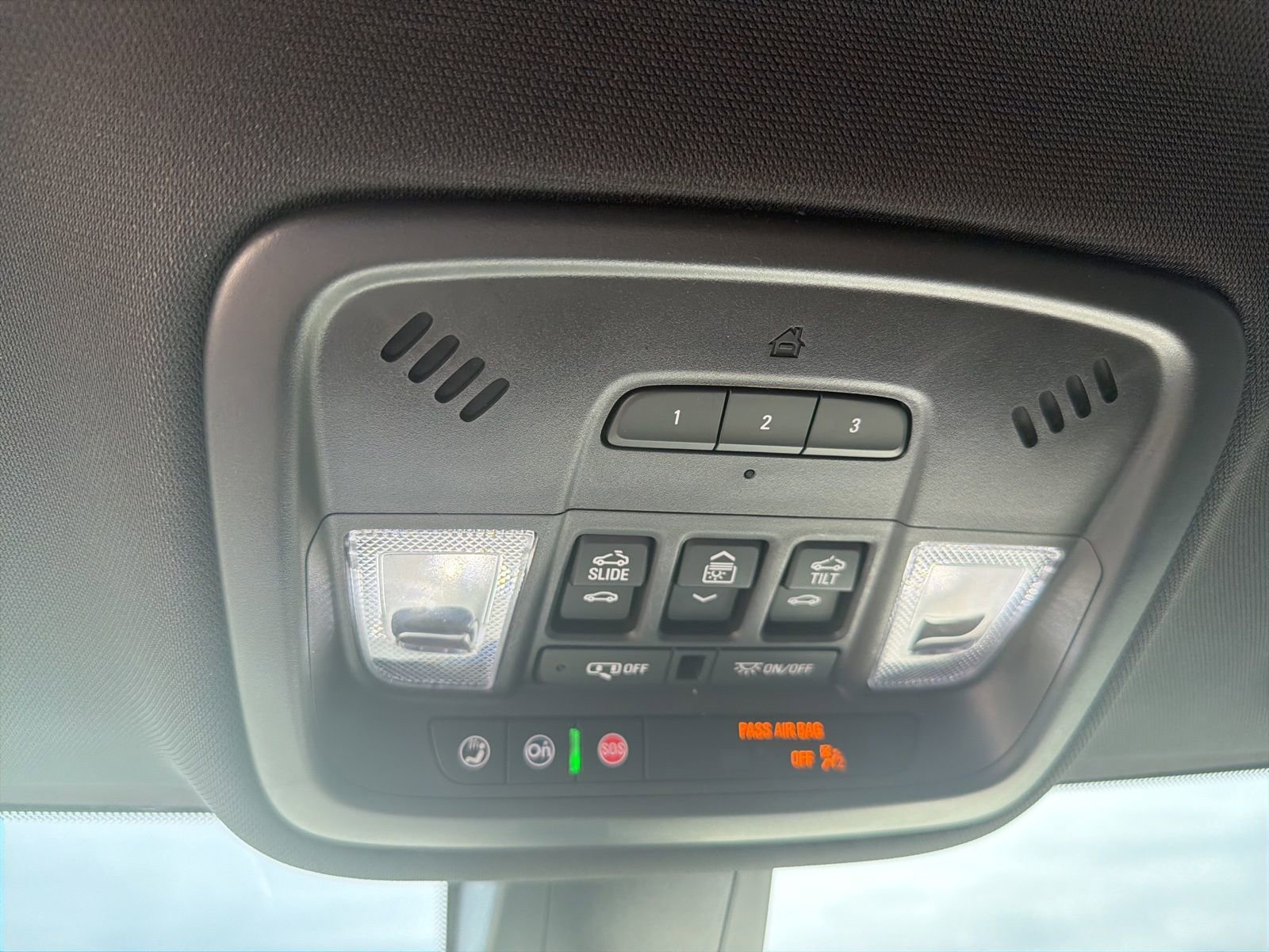 Certified 2023 Chevrolet Traverse RS w/ LPO, Cargo Package image 22