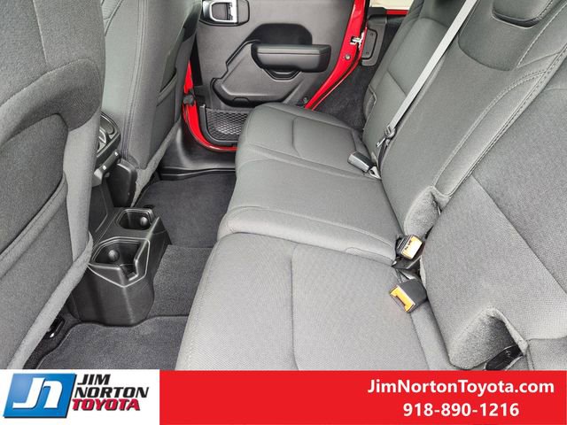 Used 2022 Jeep Wrangler Unlimited Sport image 31