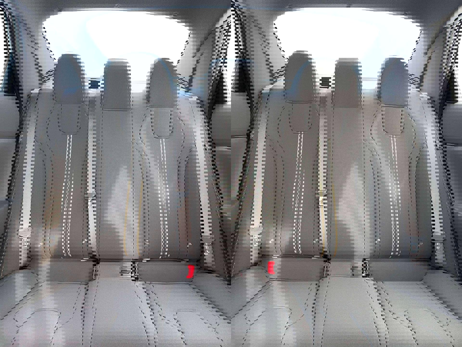 New 2026 Hyundai Elantra Sport image 16