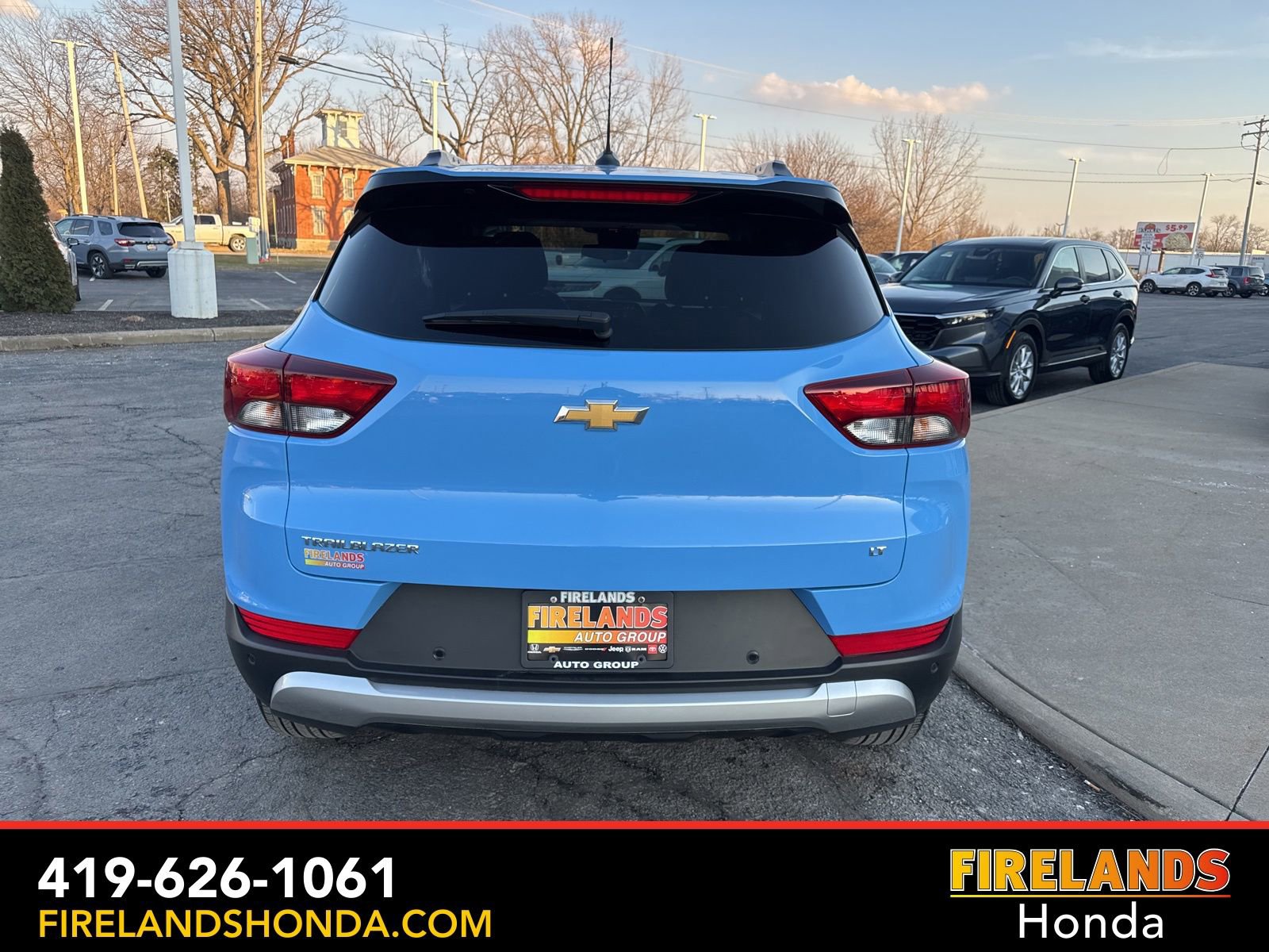 Used 2024 Chevrolet TrailBlazer LT w/ LT Cold Weather Package image 4