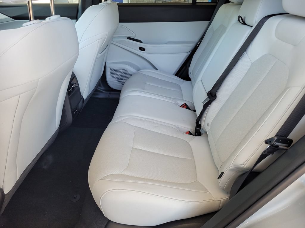 New 2026 Jeep Cherokee Laredo AWD/4WD image 4