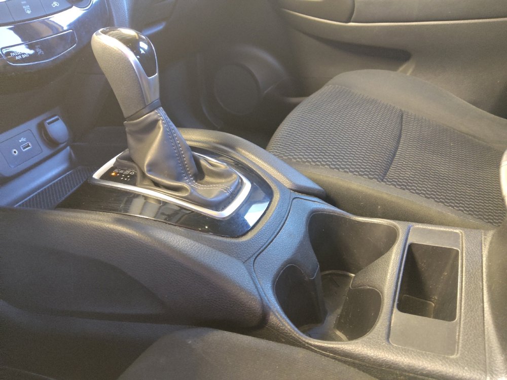 Used 2019 Nissan Rogue Sport S w/ Appearance Package image 26