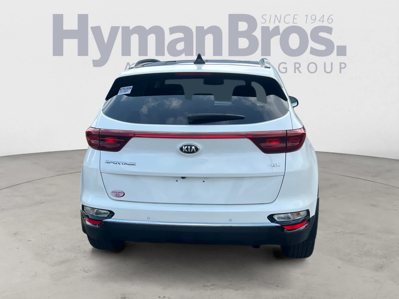 Used 2022 Kia Sportage EX w/ EX Technology Package AWD/4WD image 4