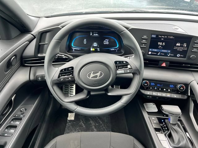 New 2026 Hyundai Elantra SEL Sport Premium FWD image 8