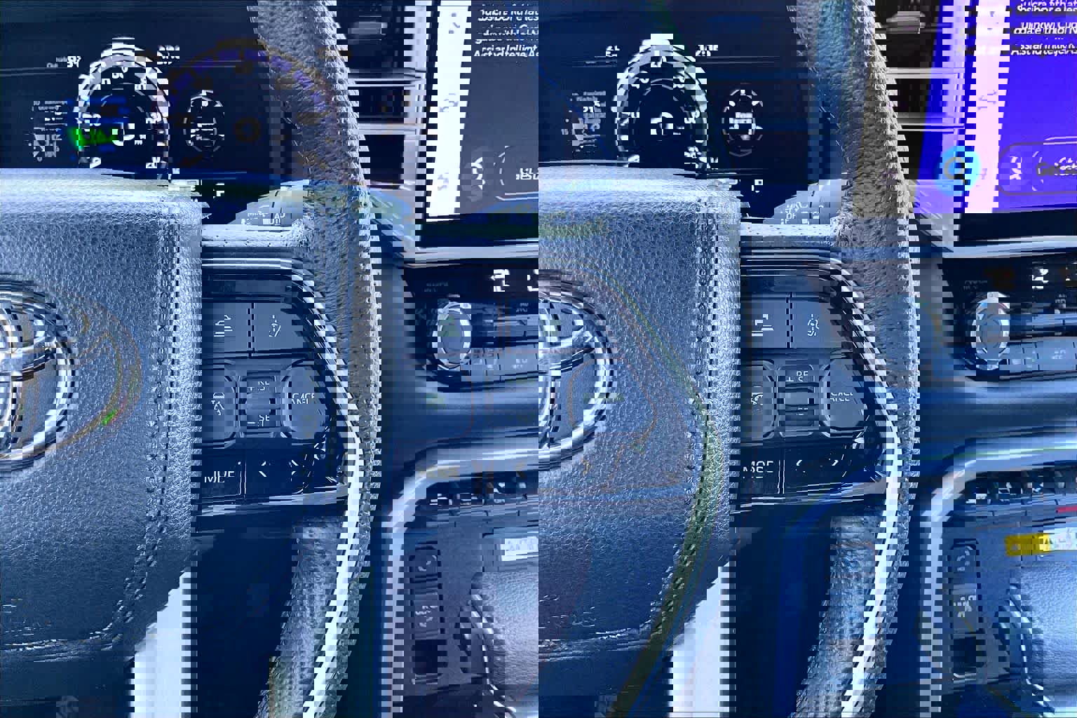 Used 2023 Toyota Tundra Platinum image 25