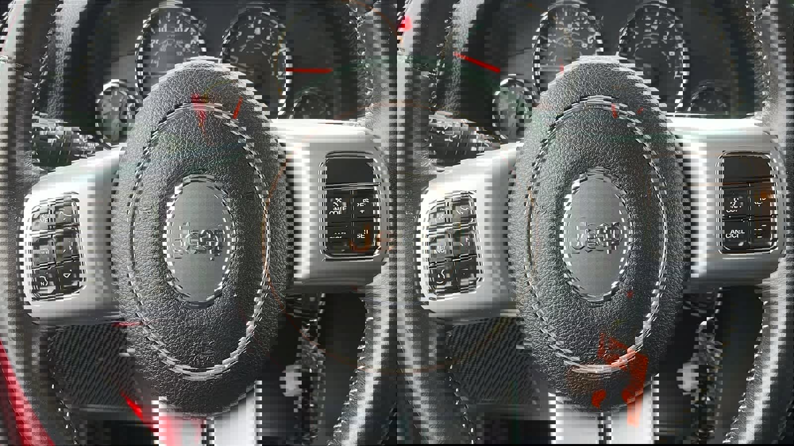 Used 2015 Jeep Wrangler Freedom Edition image 12