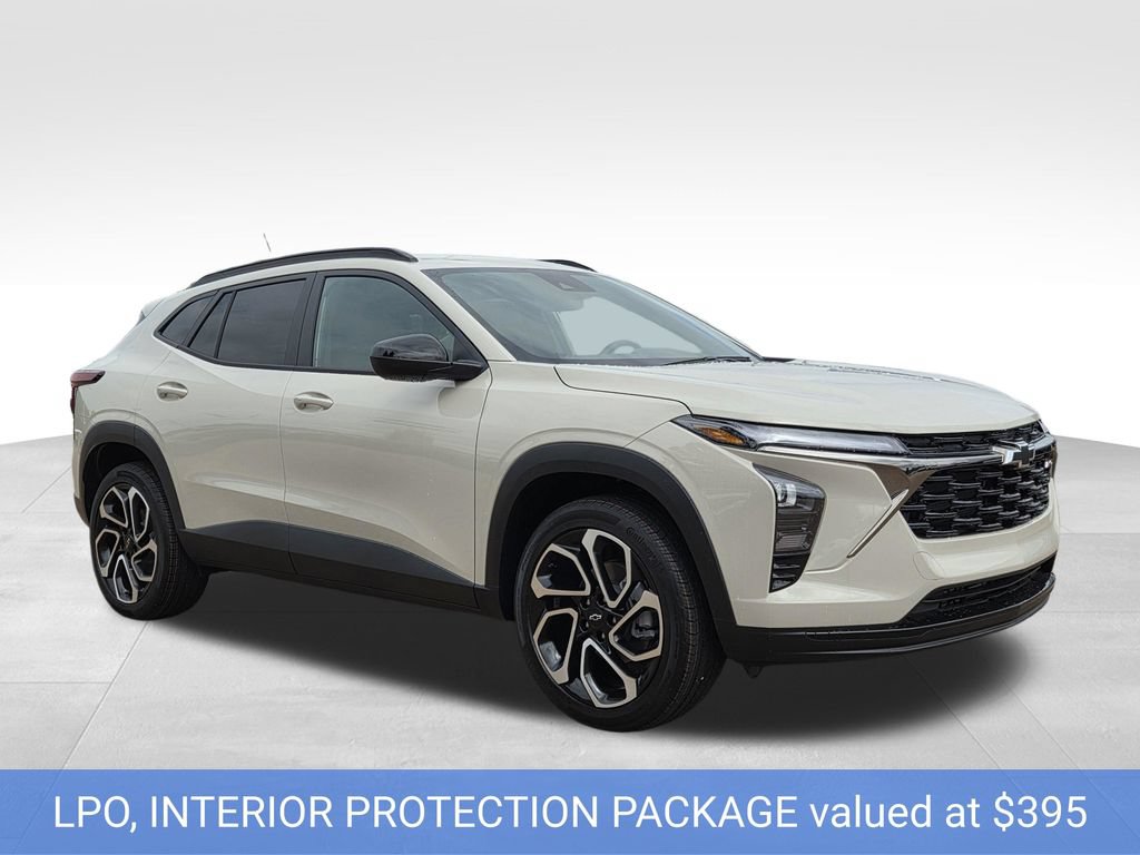 New 2026 Chevrolet Trax RS w/ Driver Confidence Package FWD image 4