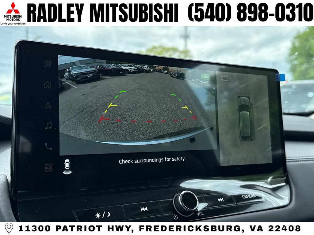 New 2026 Mitsubishi Outlander SE image 9