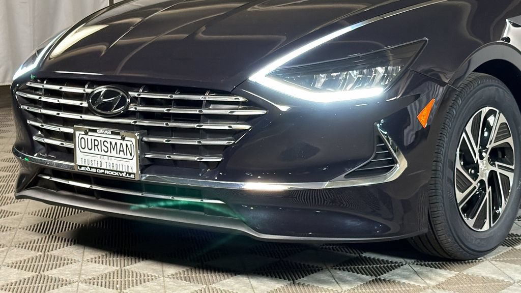 Used 2023 Hyundai Sonata Blue FWD image 3
