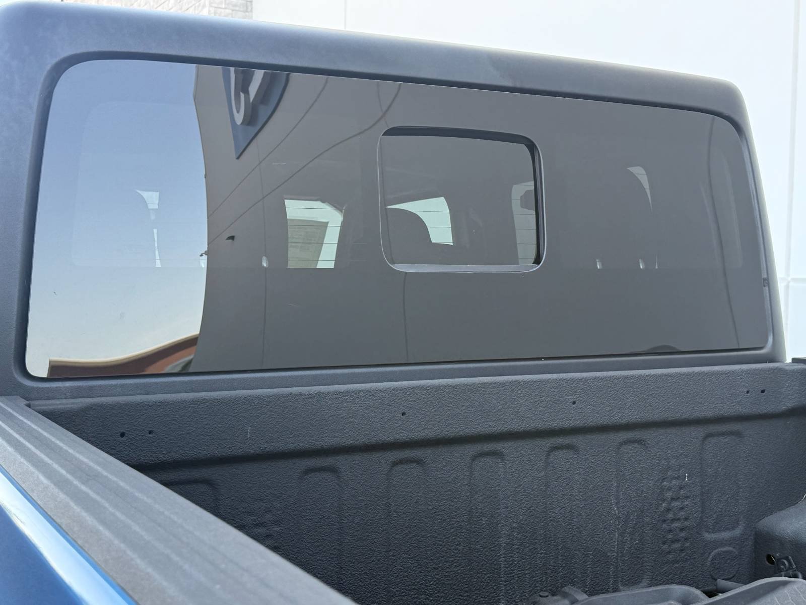 Used 2021 Jeep Gladiator Sport AWD/4WD image 39