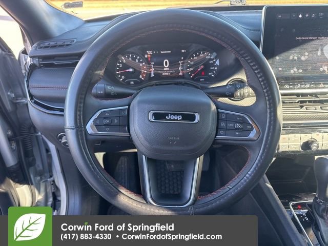 Used 2024 Jeep Compass Trailhawk image 12