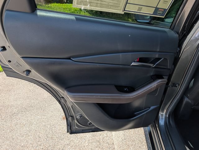 Used 2022 MAZDA CX-30 AWD 2.5 S w/ Premium Package image 35