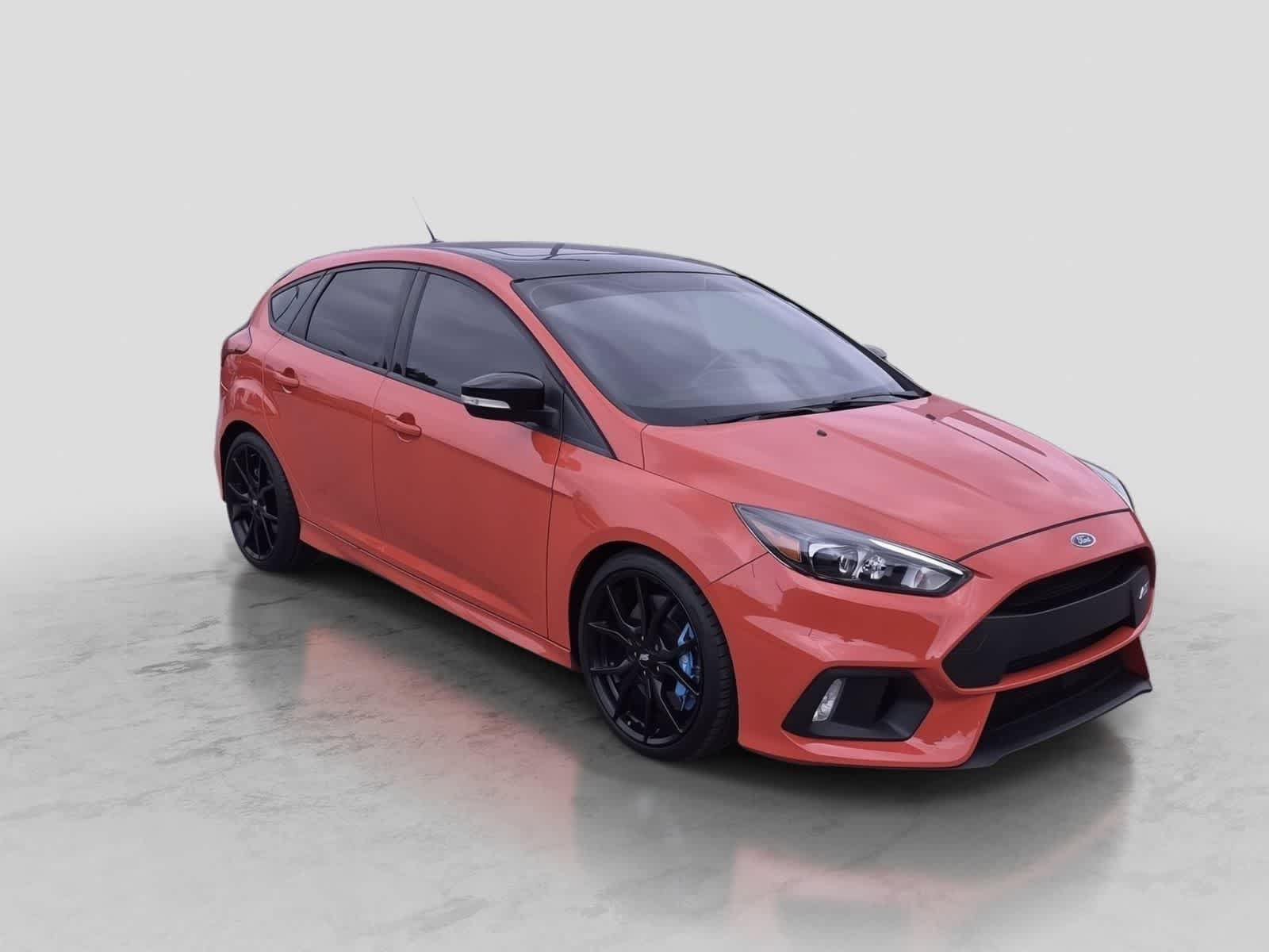 Used 2018 Ford Focus RS AWD/4WD image 2