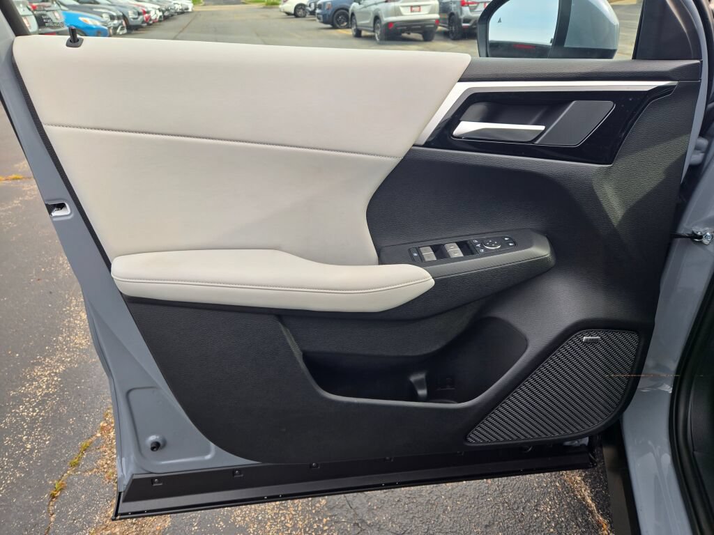 New 2026 Mitsubishi Outlander SE AWD/4WD image 17
