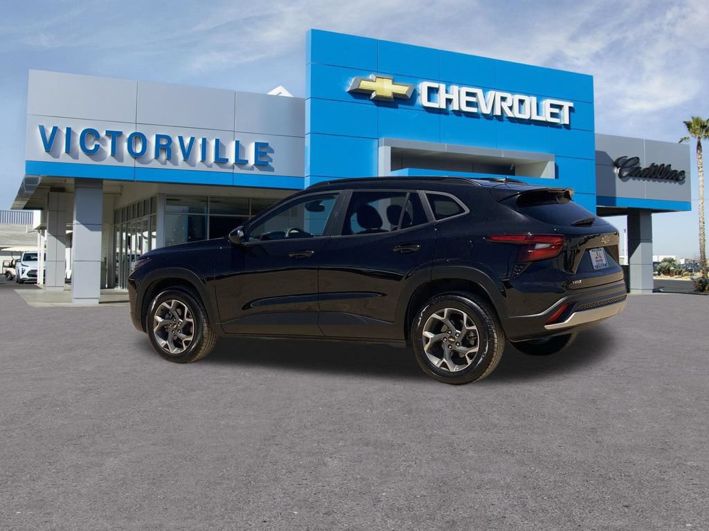 Certified 2024 Chevrolet Trax LT FWD image 6