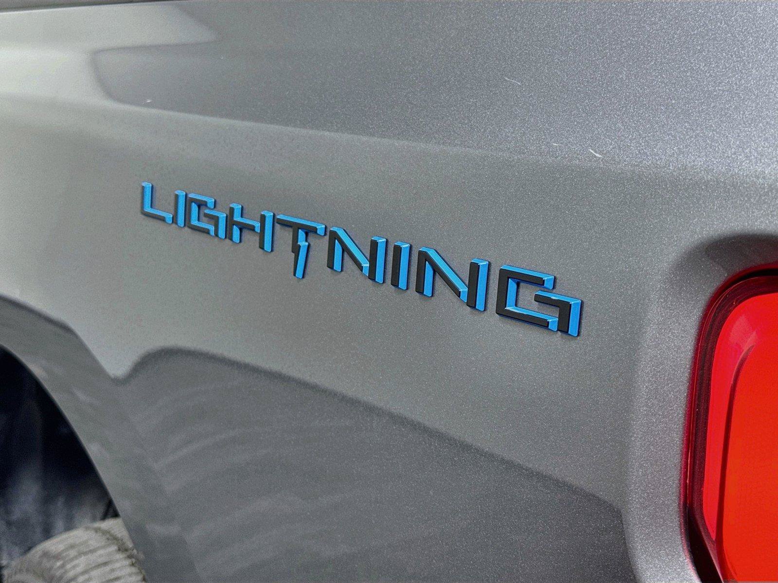 Used 2023 Ford F150 Lightning XLT AWD/4WD image 44