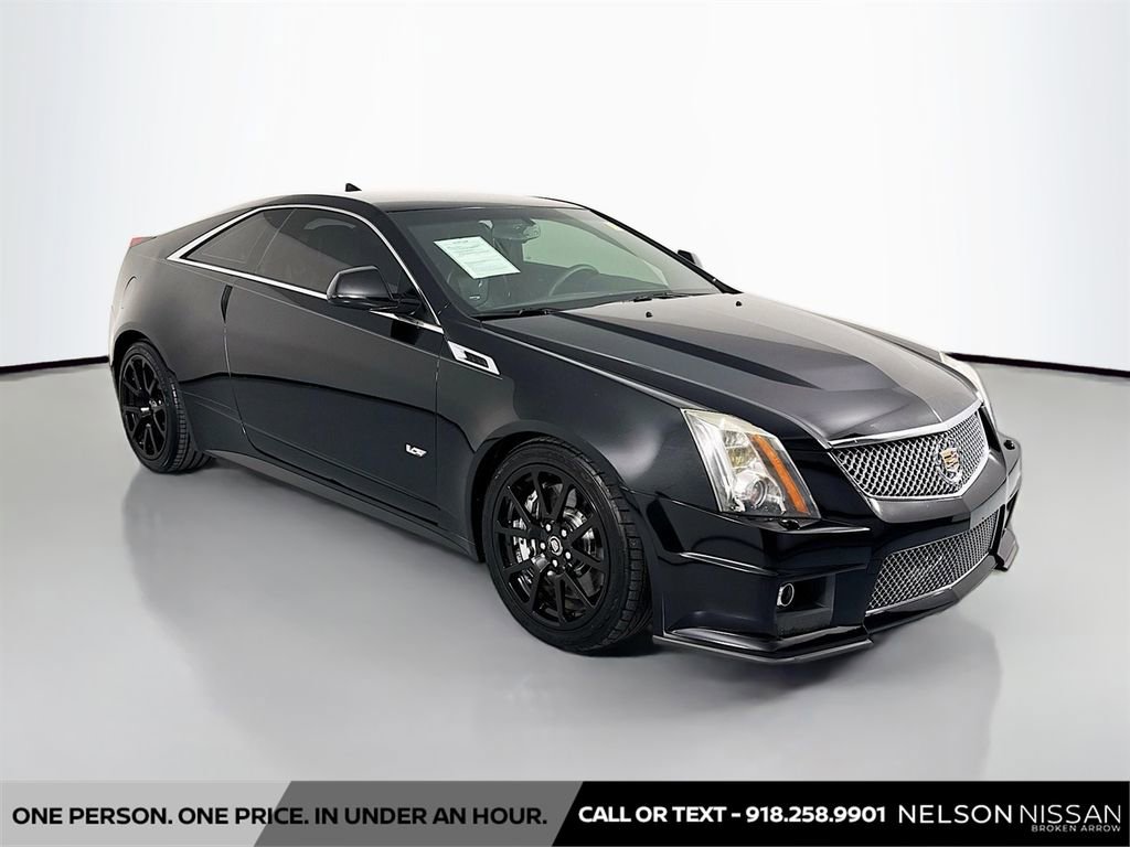 Used 2011 Cadillac CTS V RWD image 3