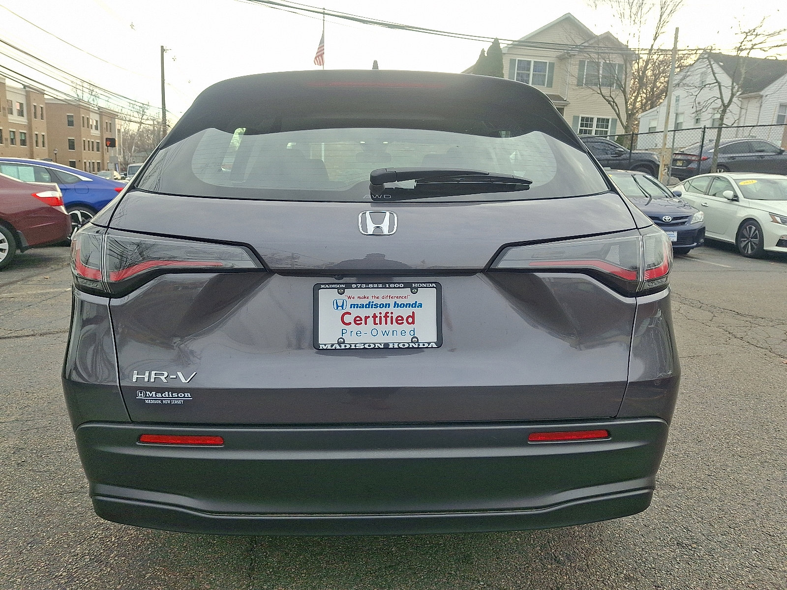 Certified 2025 Honda HR-V LX image 5
