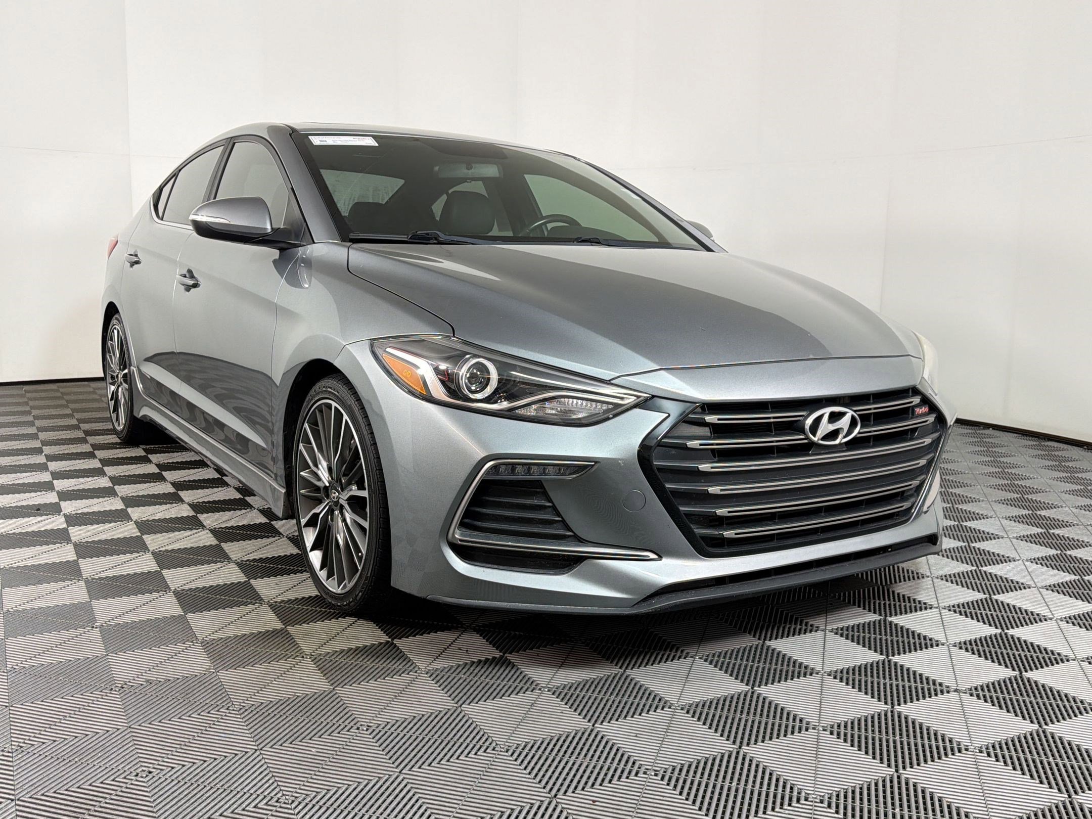 Used 2018 Hyundai Elantra Sport FWD image 20