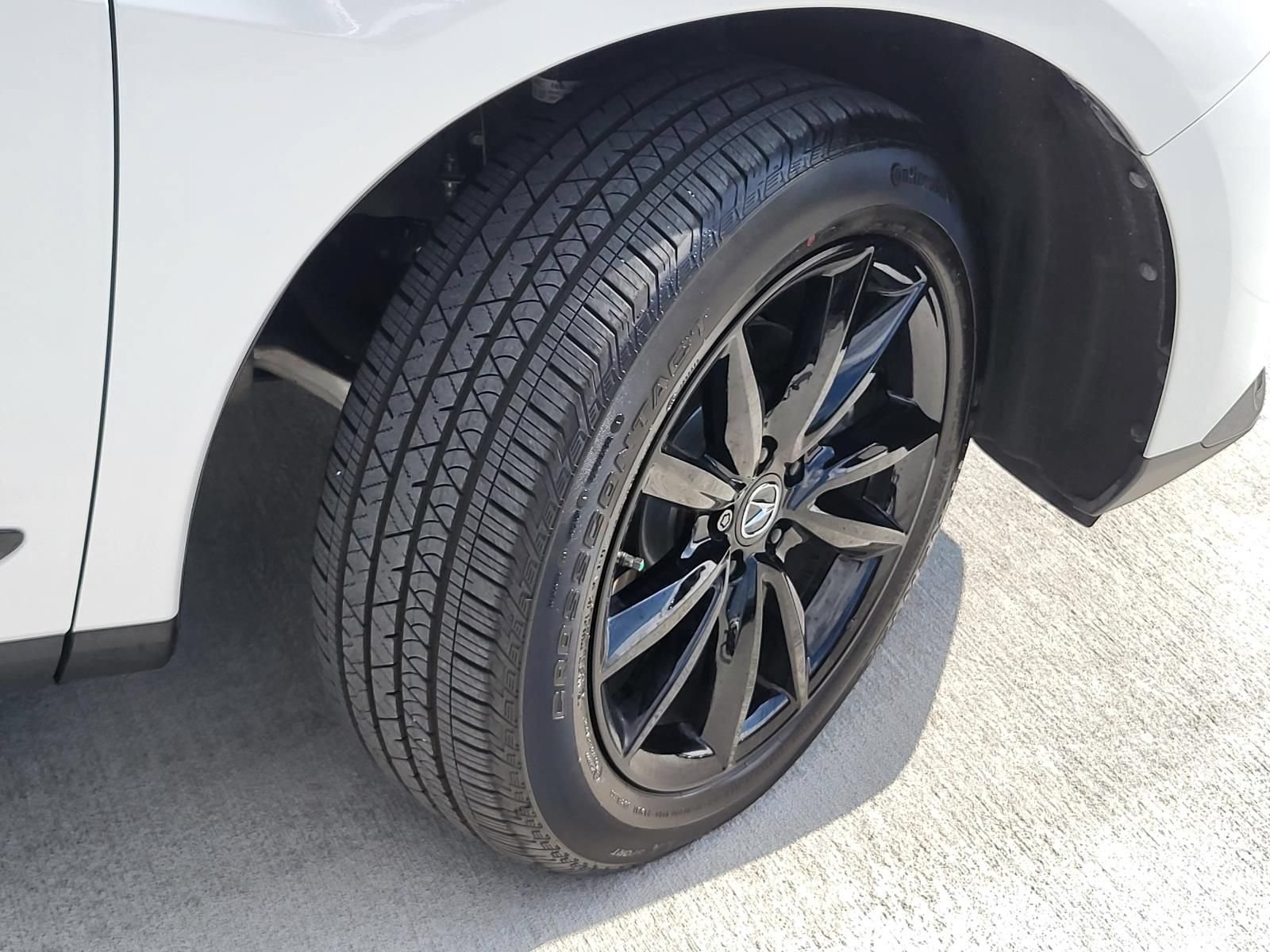 Used 2026 Acura RDX SH-AWD image 7