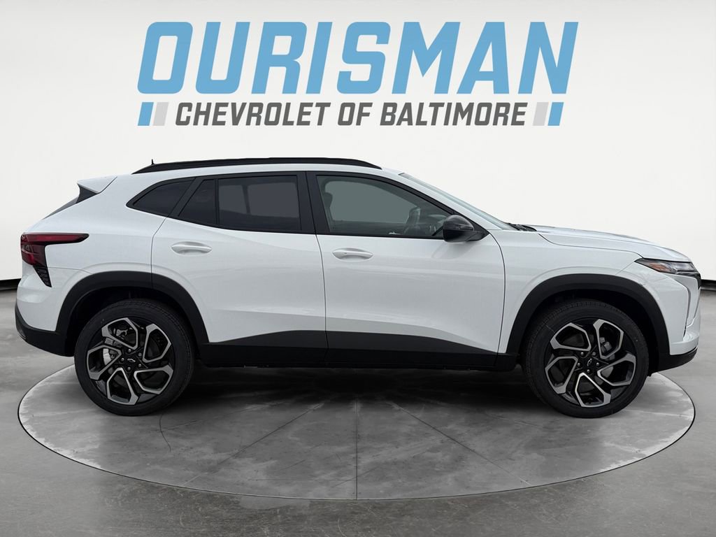 New 2026 Chevrolet Trax RS w/ Driver Confidence Package FWD image 7