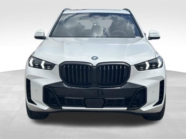 New 2026 BMW X5 xDrive50e AWD/4WD image 11
