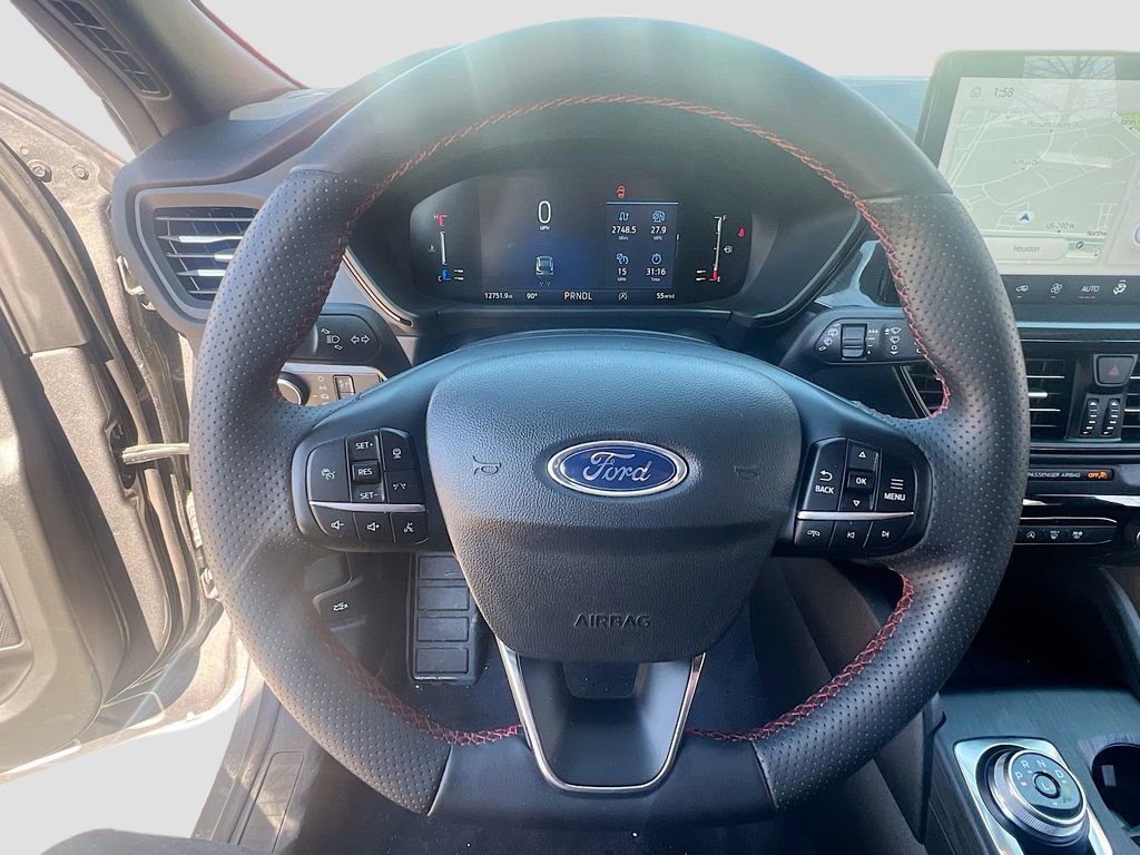Used 2023 Ford Escape ST-Line w/ Tech Pack #1 FWD image 11