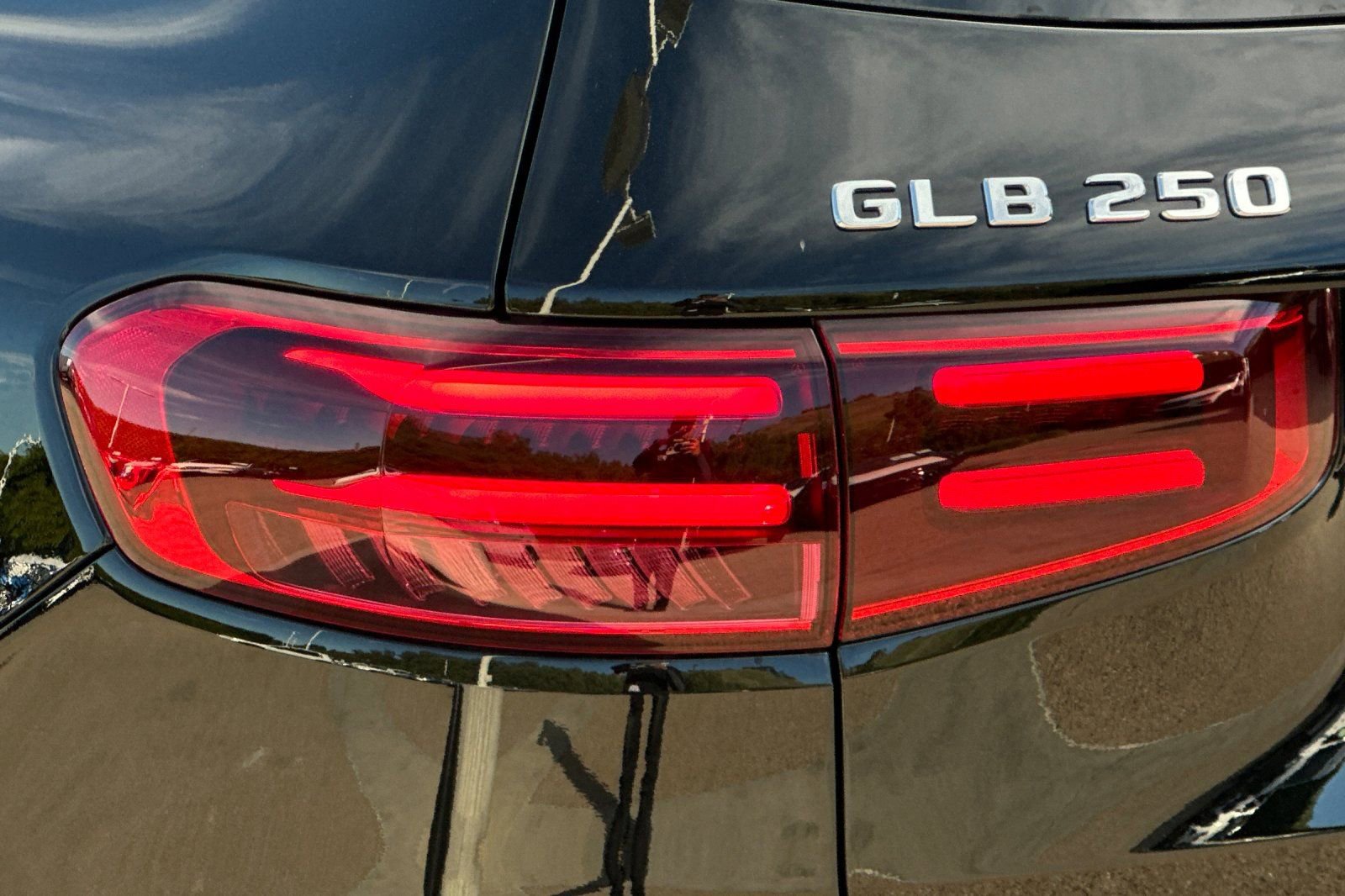 New 2026 Mercedes-Benz GLB 250 image 15