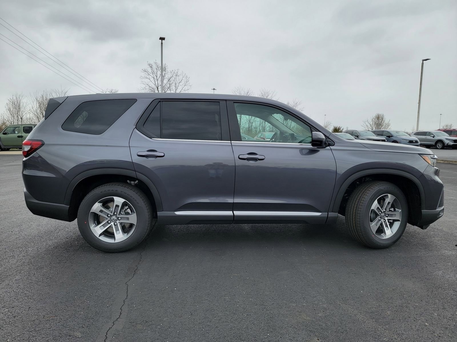 Used 2024 Honda Pilot EX-L image 9