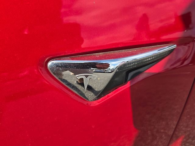 Used 2018 Tesla Model 3 Long Range image 9