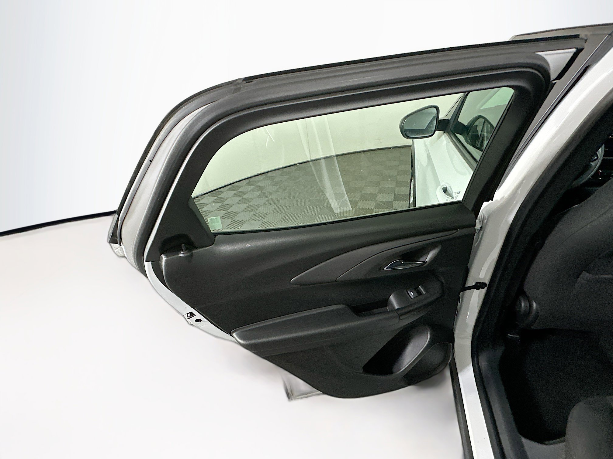 Used 2024 Chevrolet TrailBlazer LS image 26