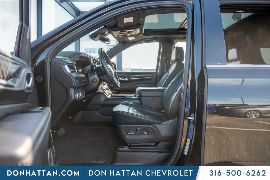 Used 2024 GMC Yukon XL Denali image 5