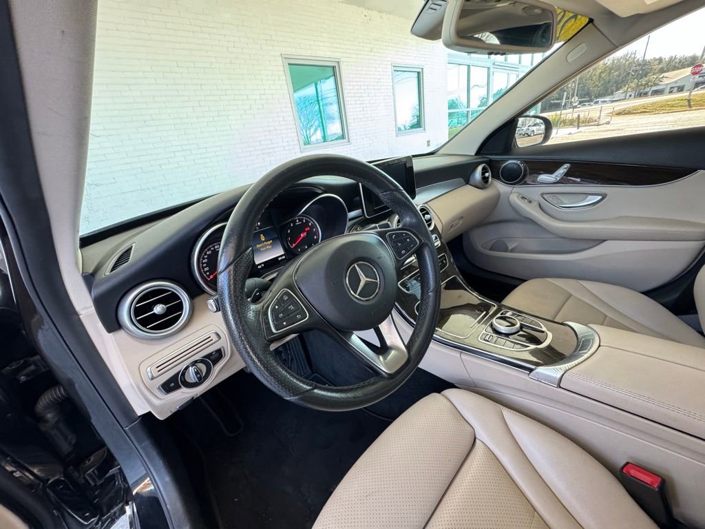 Used 2018 Mercedes-Benz C 300 Sedan image 12
